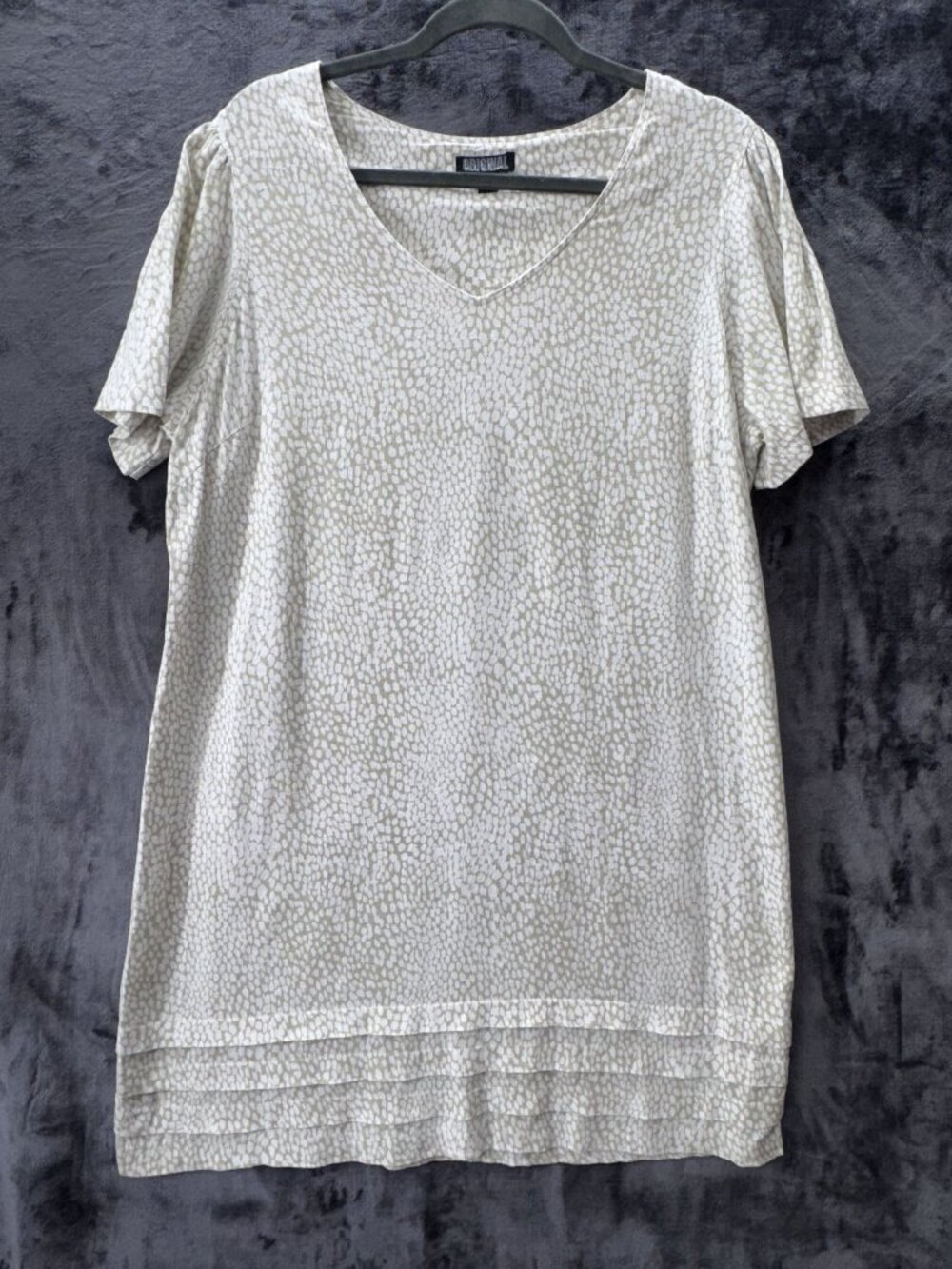 Nicole Miller Original Linen Blend Shift Dress XL Beige Animal Print
